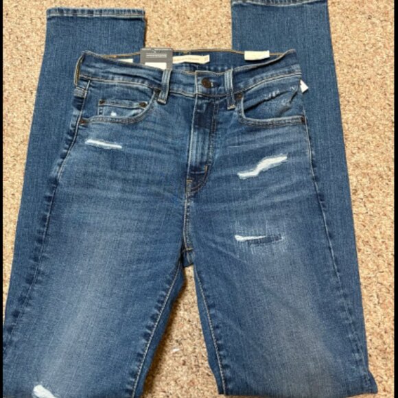 LEVIS 724 HIGH RISE SLIM STRAIGHT DESTROYED EFFECT JEANS NWT $108 27 W - Picture 8 of 9